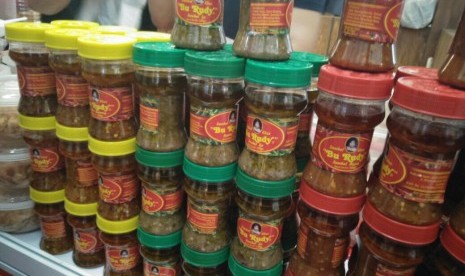 Sambal Bu Rudy khas Surabaya.