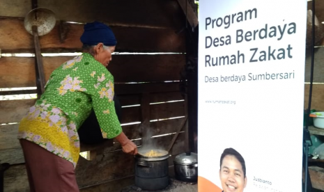 Saminem, salah satu penerima manfaat program Rumah Zakat.