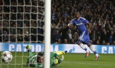 Samuel Eto'o berhasil melesakkan gol ke gawang Galatasaray dalam pertandingan leg kedua Liga Champions, yang dihelat di Stamford Bridge, Rabu (19/3) WIB, dini hari