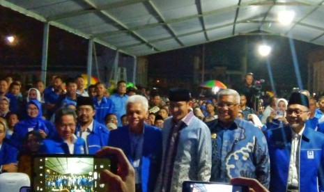 Sandiaga Salahuddin Uno hadir dalam Kongres V PAN di Lapangan MTQ, Kendari, Sulawesi Tenggara, Senin (10/2).