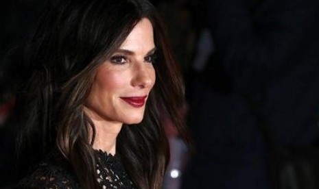 Sandra Bullock