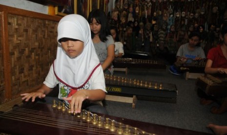 Sanggar Seni Perceka, Cianjur, Jawa Barat