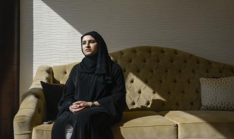 Sarah al-Amiri, Sosok Muda di Balik Misi UEA ke Mars. Sarah al-Amiri, sosok di balik misi planet Mars Uni Emirat Arab bernama Hope. Ia adalah Kepala Operasi Sains dan Wakil Manajer Misi UEA ke Mars.