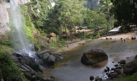 Sarasah Bunta in Harau Valley, West Sumatra (file photo)