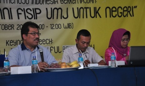 Sarasehan FISIP UMJ menyambut milad ke-54