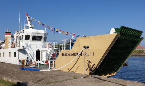 Satu unit kapal Rede KM Gandha Nusantara 11 resmi diserahterimakan dari Direktorat Jenderal Perhubungan Laut Kementerian Perhubungan ke PT Pelayaran Nasional Indonesia di Pelabuhan Tanjung Tembaga Probolinggo, Sabtu (18/5).