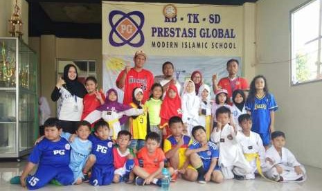 SD Prestasi Global menggelar sport day.