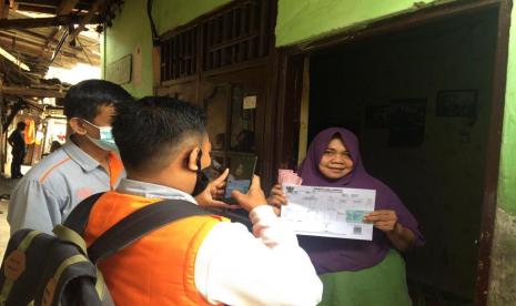 Sebagian besar masyarakat yang terdampak covid-19 masih membutuhkan BST.