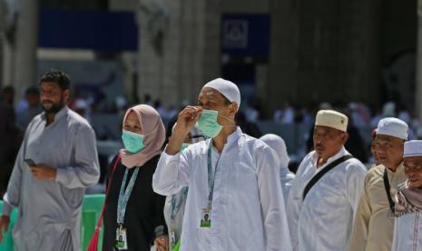 Ampuh Keluhkan Ketidakpastian Kebijakan Umroh di Masa Pandemi. Foto:  Sebagian jamaah umrah yang terindikasi terlambat pulang akibat adanya pandemi Corona.