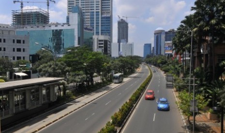 Sebaliknya dengan Bandung, suasana Jakarta justru lengang saat libur panjang.