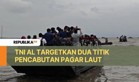 Sebanyak tiga unit kendaraan tempur (ranpur) jenis Amfibi LVT diterjunkan TNI AL di Tangerang, Banten