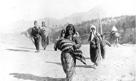 Sebuah keluarga dari Armenia yang mengalami deportasi besar-besaran dari Turki ke Suriah dan Mosul pada 1915.