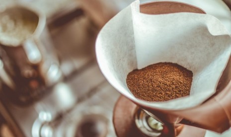 Sebuah penelitian terbaru mengungkapkan bahwa mengkonsumsi kopi yang telah disaring atau coffee filter  dapa mengurangi resiko diabetes tipe 2 