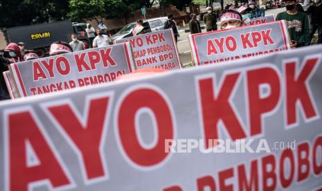 Hasil survei menyatakan 48,2 persen masyarakat tidak puas atas kinerja KPK. (ilustrasi)