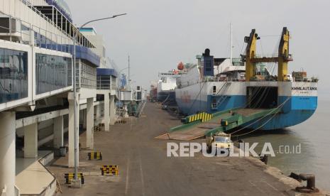 Infrastruktur dermaga (ilustrasi). Kementerian Perhubungan menggandeng Unhas melakukan penelitian infrastruktur perhubungan di IKN baru.