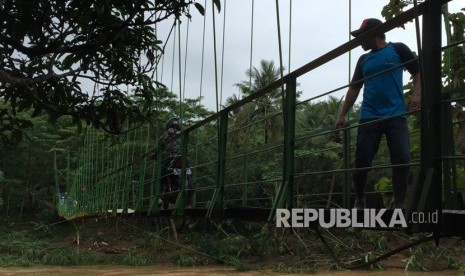 Jembatan Gantung 