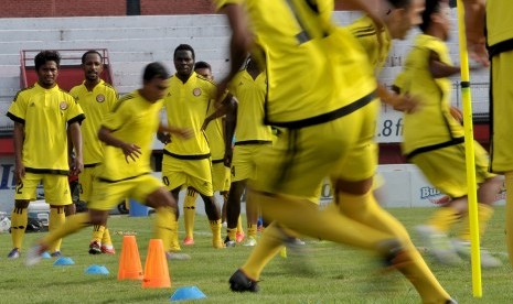 Polisi masih memburu panitia turnamen sepak bola langgar PPKM Depok. Ilustrasi turnamen sepak bola