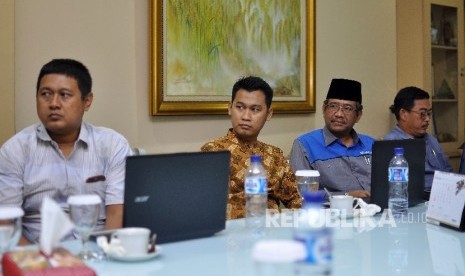 Sejumlah peserta mengikuti Pelatihan Akuntansi Masjid di Kantor Harian Republika, Jalan warung Buncit, Jakarta, Sabtu (14/10).