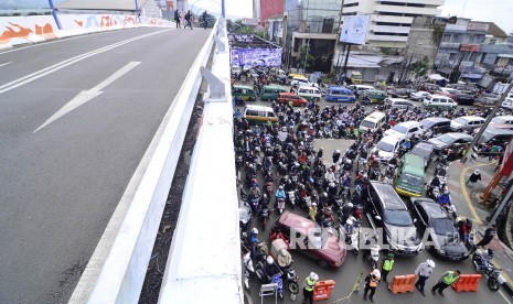 jembatan layang di bandung