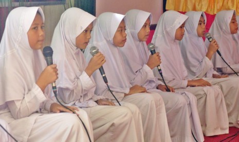 Siswa sekolah berbasis agama seperti SDIT (ilustrasi)