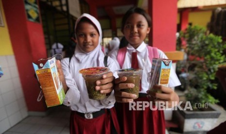 Siswa di Makassar diimbau membawa bekal makanan sendiri untuk mencegah penularan penyakit hepatitis akut. (ilustrasi)