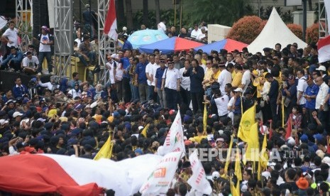 Sejumlah tokoh nasional turut memeriahkan Aksi Damai 'Kita Indonesia' di Kawasan Bundaran HI, Jakarta, Ahad (4/12).