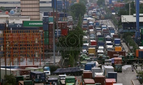 Kemacetan truk di Tanjung Priok, Jakarta Utara. (Ilustrasi)