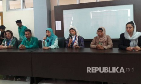 Sejumlah ulama perempuan dari berbagai negara hadir sebagai pembicara dalam Seminar Internasional Ulama Perempuan di IAIN Syekh Nurjati Cirebon, Selasa (25/4). 