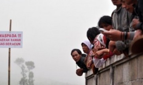 Wisatawan di Kawasan Dataran Tinggi  Dieng (ilustrasi) 