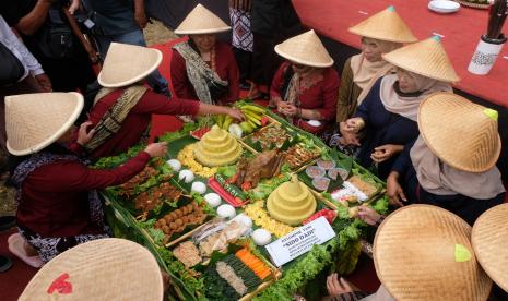 Pemkab Kediri Gelar Parade Tumpeng Meriahkan HUT Ke-77 RI (llustrasi)