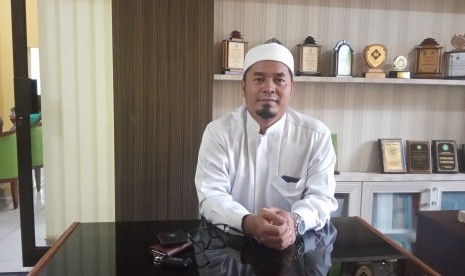 Sekertaris Umum MUI Kota Bogor, Ade Sarmili, 