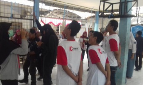 Sekitar 60 pasien Orang Dengan Gangguan Jiwa (ODGJ) bersama pengurus dan relawan Dompet Dhuafa  mengikuti kegiatan upacara dan aneka lomba-lomba HUT RI ke 74 