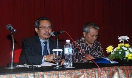 Prof Suyatno