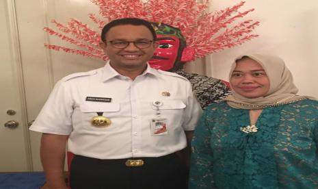 Sekjen DPP MANIES Kasmawati Kasim bersama Anies Baswedan