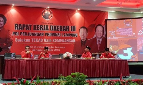 Sekjen DPP PDI Perjuangan dalam acara Rakerda DPD PDI Perjuangan Lampung, Minggu (13/5/2018).