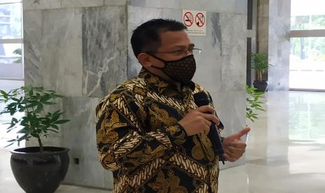 Sekjen DPR Indra Iskandar 