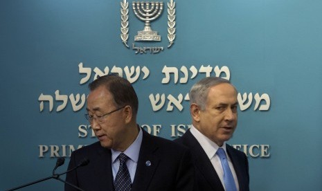 Sekjen PBB Ban Ki-moon (kiri) dan Perdana Menteri Israel Benjamin Netanyahu.