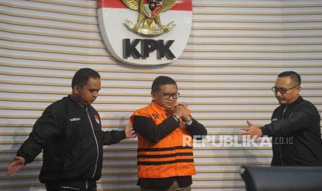 Sekjen PDIP, Hasto Kristiyanto, ditetapkan sebagai tersangka oleh KPK, Kamis (20/2/2025).