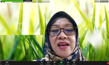 Sekretaris BPPSDMP Siti Munifah menyatakan sejumlah penyuluh dan admin pada Balai Penyuluhan Pertanian (BPP) dari Kota Tarakan dan Kabupaten Nunukan, belum lama ini, mengikuti pelatihan dan sosialisasi digitalisasi tugas, fungsi dan peran BPP. Menyusul penetapan BPP Tarakan Kota dan BPP Nunukan sebagai BPP model KostraTani di Provinsi Kalimantan Utara (Kaltara).