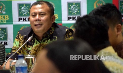 Sekretaris F-PKB Cucun Ahmad Syamsurijal (kanan).