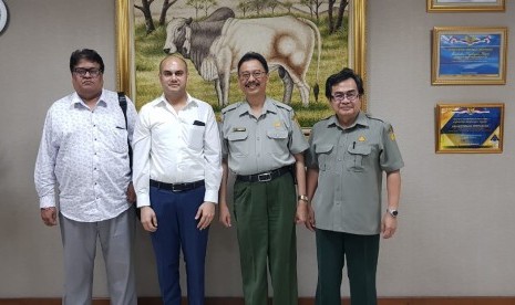 Sekretaris Jenderal Kementan Syukur Iwantoro, saat bertemu dengan direksi PT HSI di kantor pusat Kementerian Pertanian, Jakarta, Kamis (7/2). 