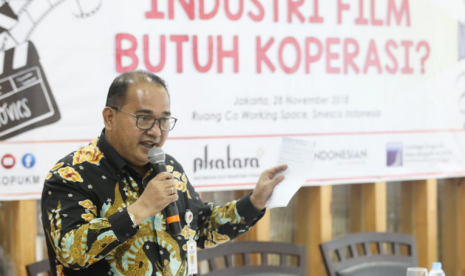 Sekretaris Kementerian Koperasi dan UKM Meliadi Sembiring dalam acara Forum Diskusi Industri Film Butuh Koperasi? di Ruang Co Working Space, Smesco Indonesia, Rabu (28/11). 