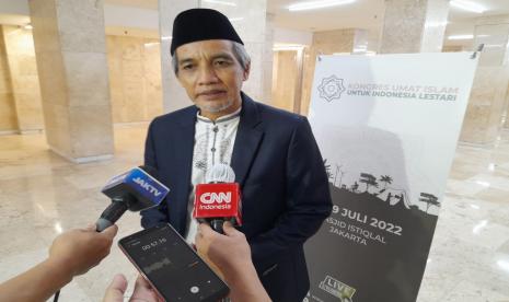 Sekretaris Lembaga Pemuliaan Lingkungan Hidup (LPLH) dan Sumber Daya Alam (SDA) Majelis Ulama Indonesia (MUI), Hidayat Tri Sutardjo di Kongres Umat Islam untuk Indonesia Lestari, di Masjid Istiqlal, Kamis (28/7/2022).