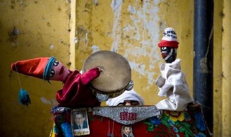 Ilustrasi pertunjukan boneka. Foto: Selain populer di Indonesia, wayang boneka ternyata juga dikenal di Mesir (Ilustrasi wayang boneka yang populer di Mesir)