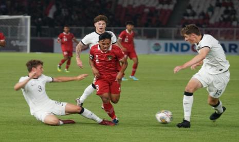 Selandia Baru saat berhadapan dengan Timnas Indonesia U-20 (ilustrasi). Selandia Baru mengalahkan Fiji 3-0 pada turnamen mini timnas u-20.