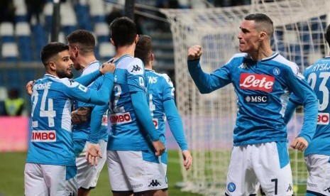 Selebrasi pemain Napoli. Napoli akan menghadapi Inter Milan pada leg pertama semifinal Coppa Italia 2020.