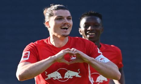 Selebrasi pemain RB Leipzig Marcel Sabitzer seusai menjebol gawang Hertha Berlin di Bundesliga.