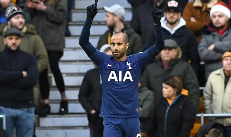 Selebrasi winger Tottenham Hotspur Lucas Moura usai menjebol gawang Wolverhampton Wanderers.