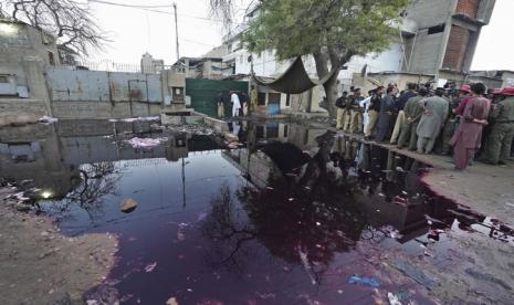 Sembilan Orang Meninggal saat Berebut Makanan di Pakistan