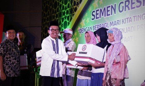 Semen Indonesia menggelar Ramadhan Berbagi di Tuban.